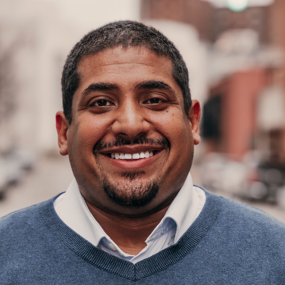 Meet your Posher, Ismael